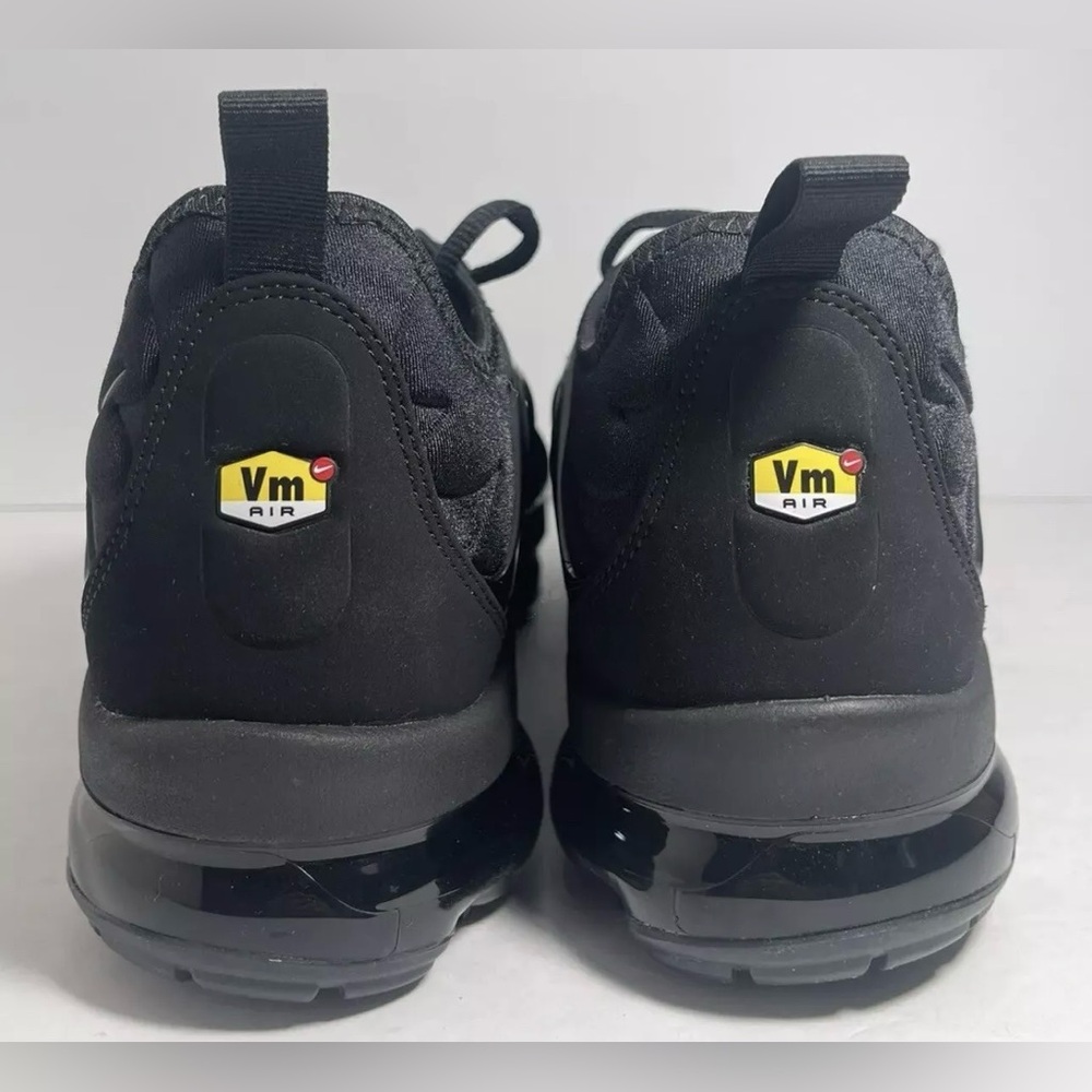 Nike AirMax Plus Men size 7.5 Women 9.5